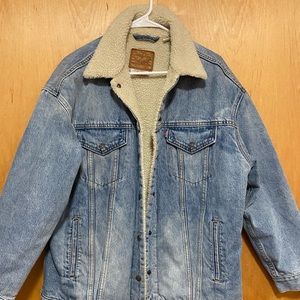 Levi vintage fur jean jacket